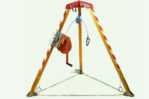 救援三腳架上哪個(gè)位置適合懸掛照明燈